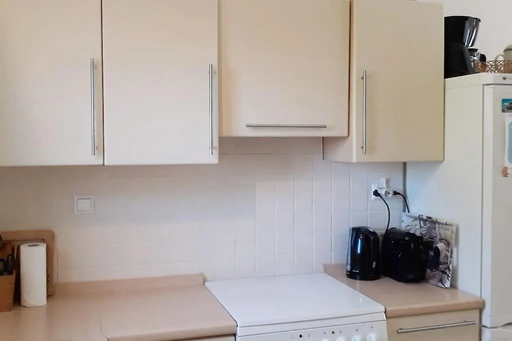 Calm & Airy Beach House Apartment In Nikiti Σπίτι διακοπών